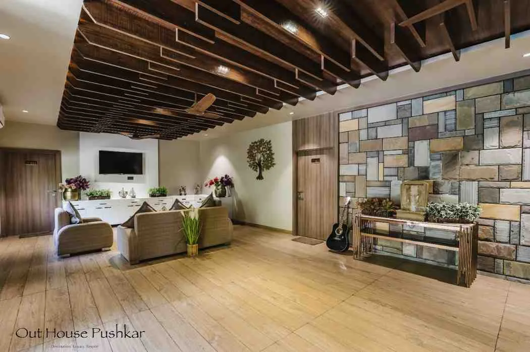 Lobby 3